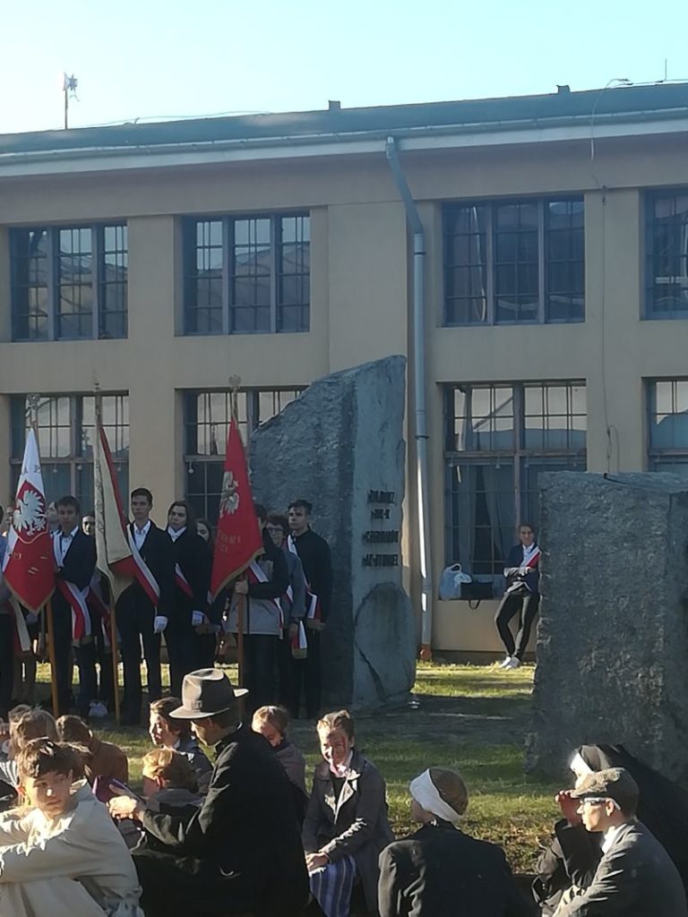 Obchody Dnia Pamięci Więźniów Obozu Dulag 121 i  Niosących Im Pomoc
